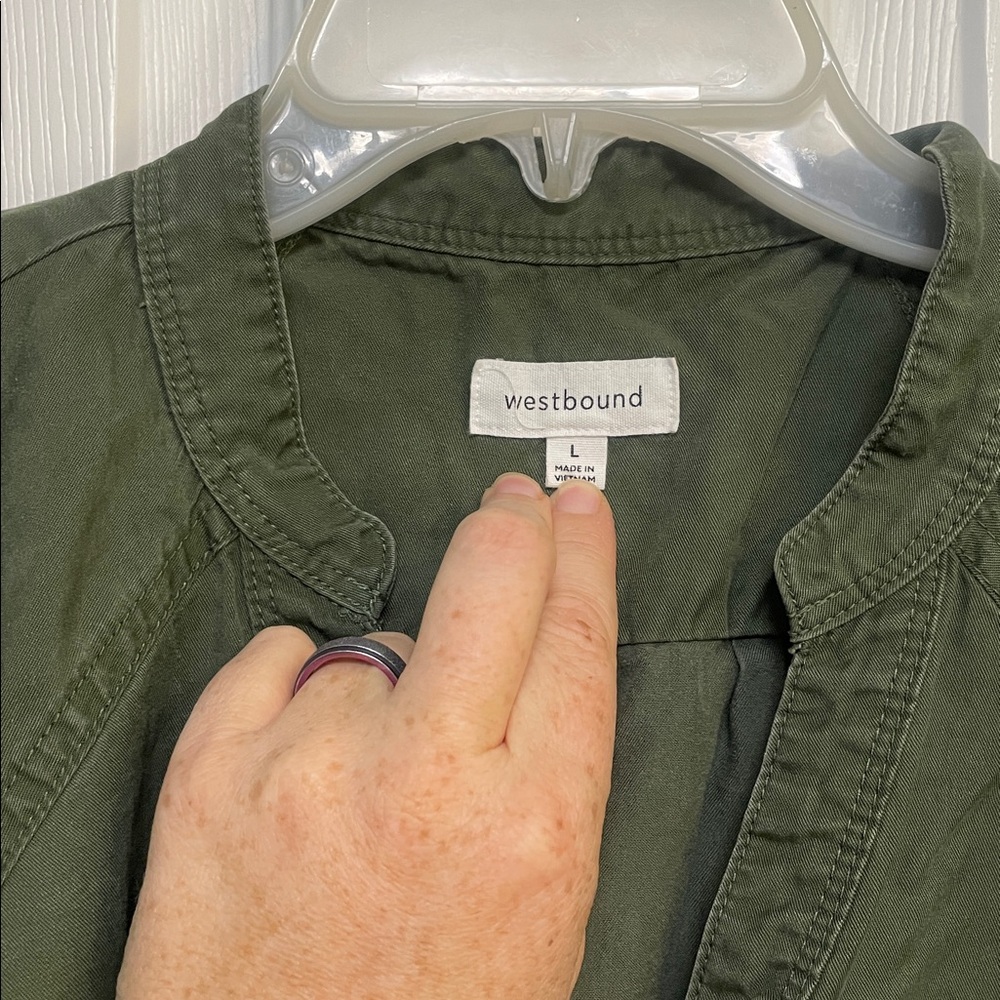 Westbound Olive Green Lightweight Button Down shirt with bell sleeves - Picture 4 of 9